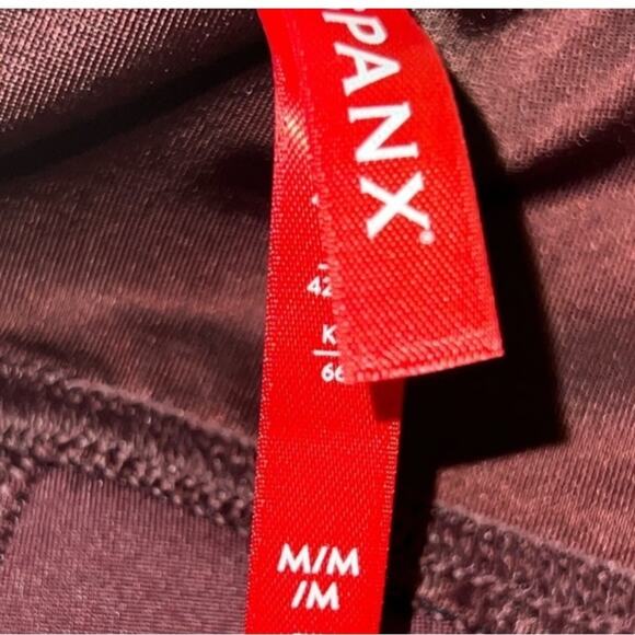NEW SPANX SZ M RUBY RED LIQUID LEATHER FAUX LEATHER RED ANKLE LEGGINGS PANTS - Picture 5 of 5